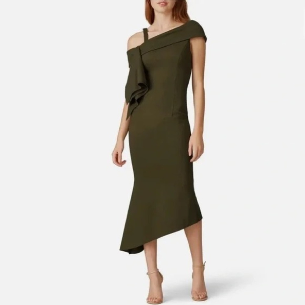 Elliatt army green asymmetrical midi dress